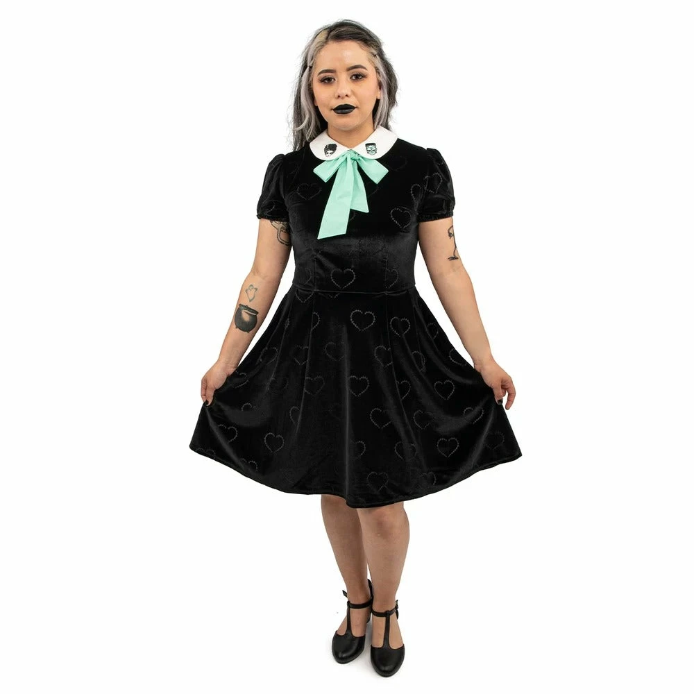 Loungefly In Stock Loungefly Stitch Shoppe Universal Monsters Bride Of Frankenstein "Alicia" Dress 6 Loungefly In Stock Loungefly Stitch Shoppe Universal Monsters Bride Of Frankenstein "Alicia" Dress